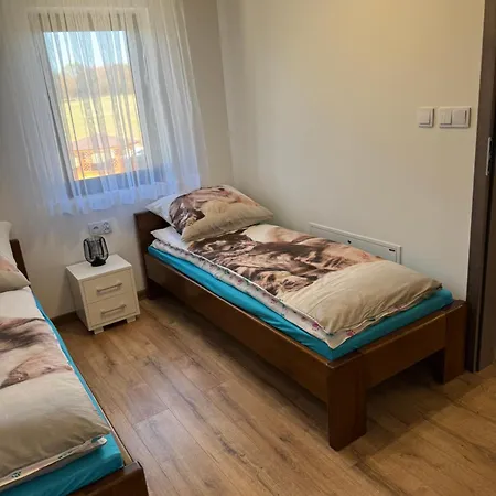 Nad Lasem - W Gorach * Toporzysko (Sucha)