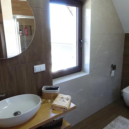 Nad Lasem - W Gorach * Toporzysko (Sucha)