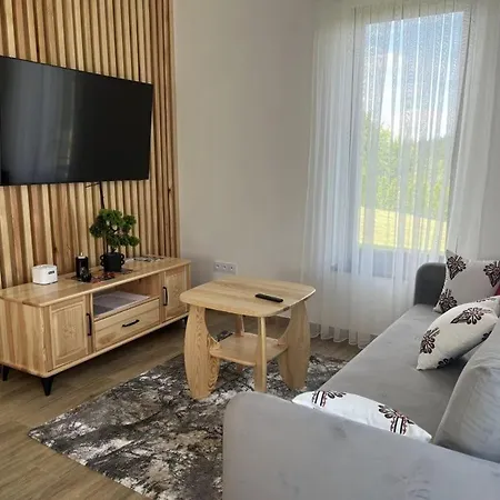 Nad Lasem - W Gorach * Toporzysko (Sucha)