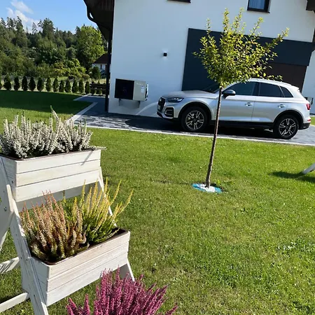 Nad Lasem - W Gorach Alpstuga Toporzysko (Sucha)