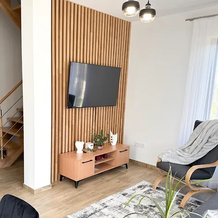 Chalet Nad Lasem - W Gorach *
