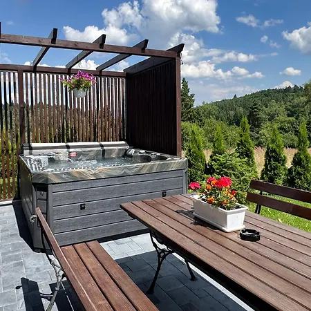 Chalet Nad Lasem - W Gorach *