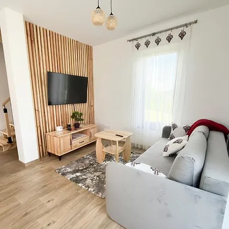 Nad Lasem - W Gorach * Toporzysko (Sucha)