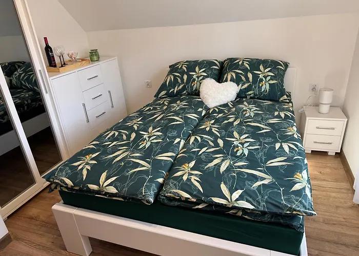 Nad Lasem - W Gorach * Toporzysko (Sucha)