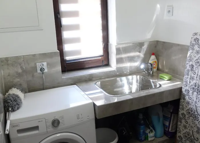 Nad Lasem - W Gorach Toporzysko (Sucha)