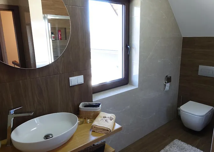 Nad Lasem - W Gorach * Toporzysko (Sucha)