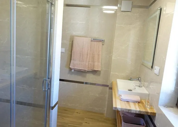 Nad Lasem - W Gorach Toporzysko (Sucha)